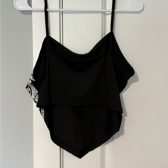 SHEIN Ladies Paisley Print Hanky Hem Cami Top size Large - Picture 4 of 5